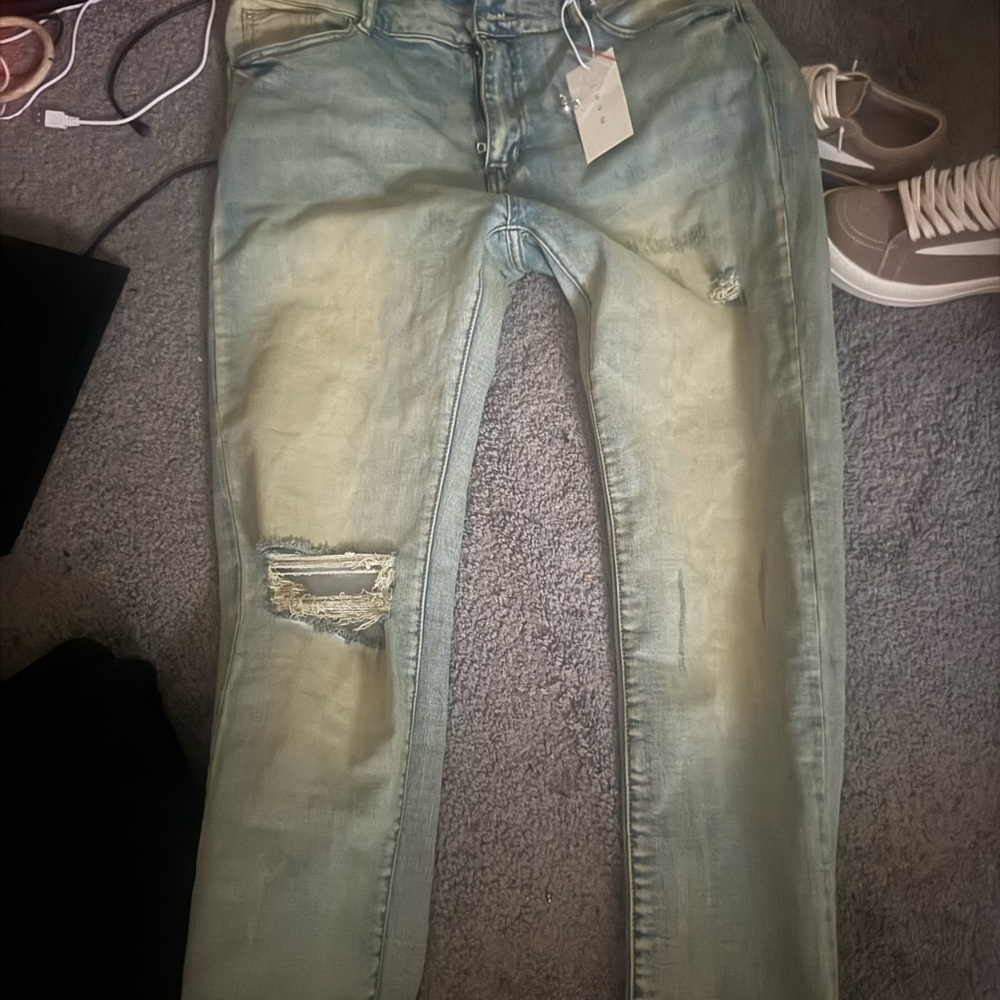MNML Faded Blue Denim Jeans